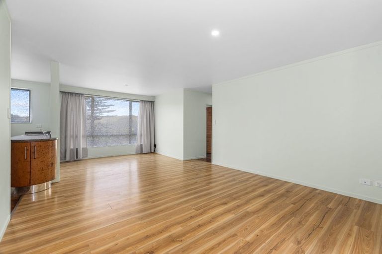 Photo of property in 3 Holmes Avenue, Otangarei, Whangarei, 0112