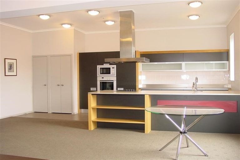 Photo of property in 16i Manse Street, Dunedin Central, Dunedin, 9016