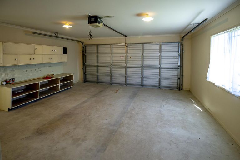 Photo of property in 27 Pirie Street, Palmerston North, 4410