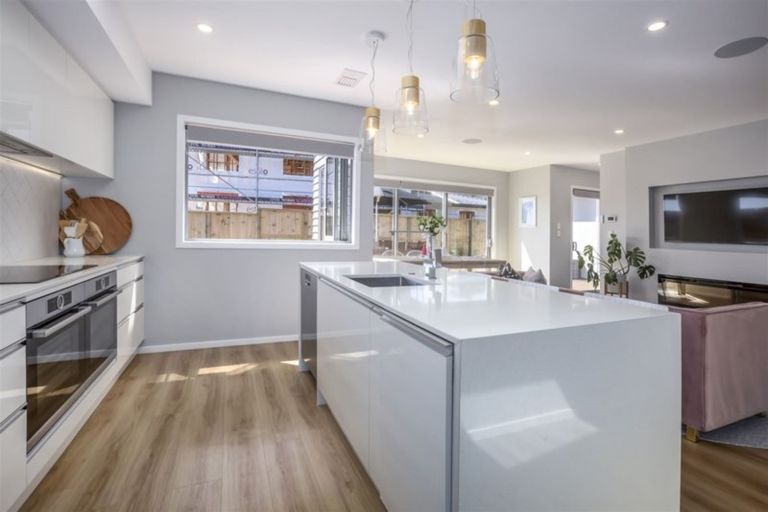 Photo of property in 29 Ken Douglas Drive, Aotea, Porirua, 5024