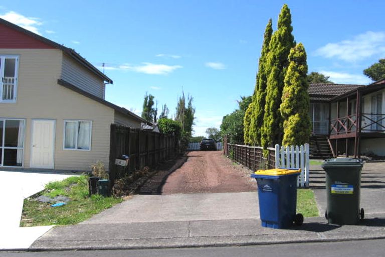 Photo of property in 4 Felicity Place, Unsworth Heights, Auckland, 0632