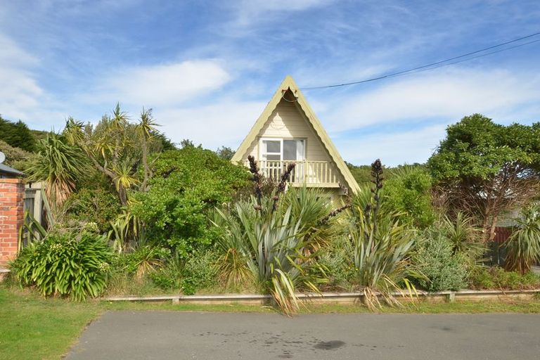 Photo of property in 69 Oregon Street, Ocean Grove, Dunedin, 9013