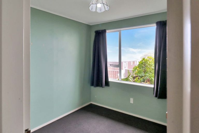 Photo of property in 11 Mossburn Grove, Kelson, Lower Hutt, 5010