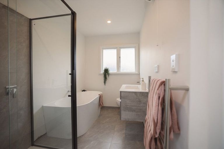 Photo of property in 46 Pembroke Street, Avondale, Christchurch, 8061