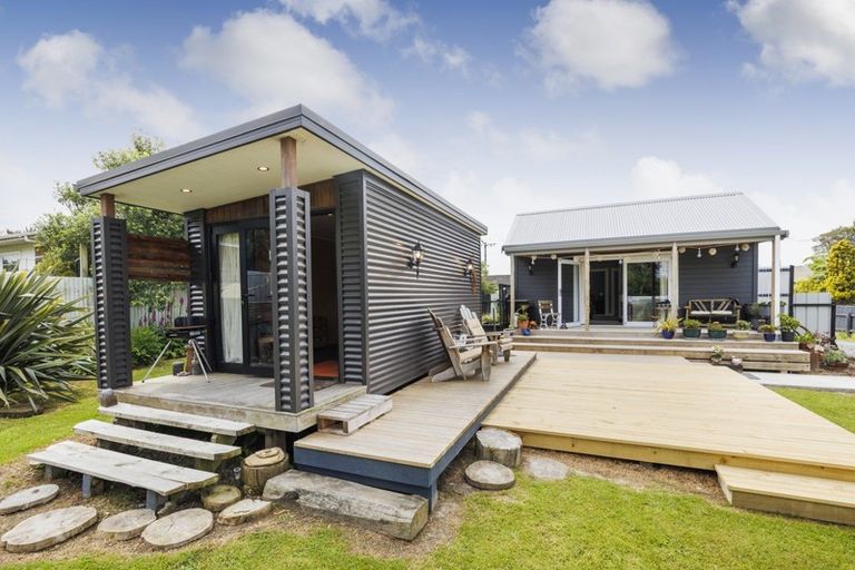 Photo of property in 17 Tyne Street, Rongotea, 4476