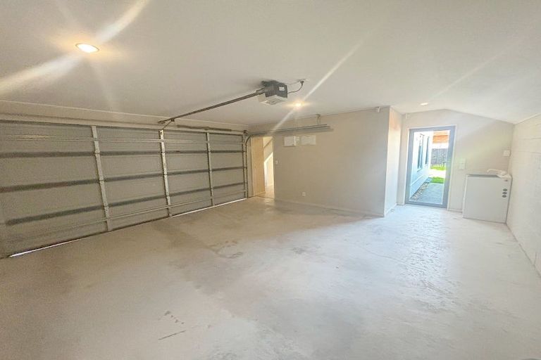 Photo of property in 90f Mathesons Road, Phillipstown, Christchurch, 8011