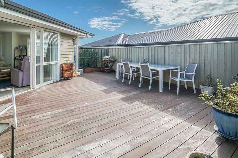 Photo of property in 18 Boysenberry Grove, Richmond, 7020