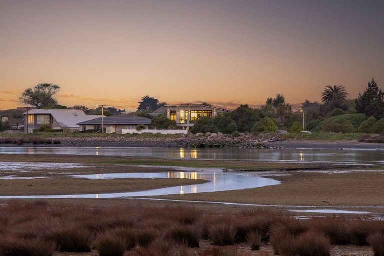 Photo of property in 57 Kibblewhite Street, New Brighton, Christchurch, 8061