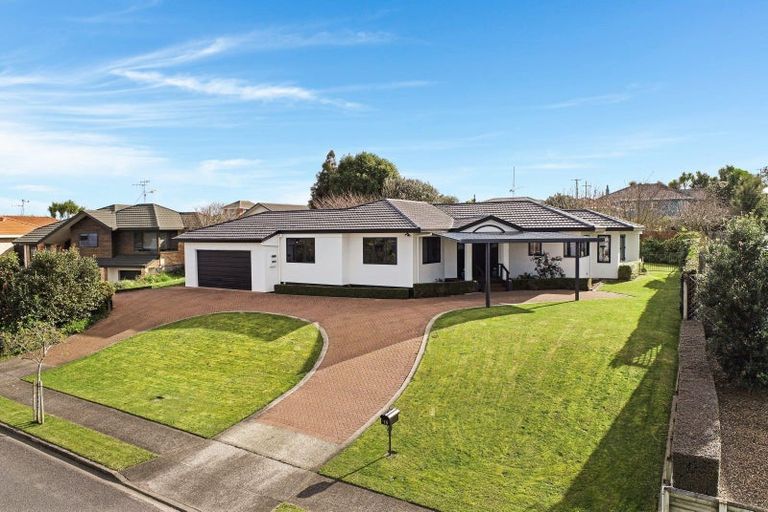 Photo of property in 15 Loveridge Place, Morrinsville, 3300