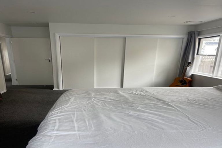 Photo of property in 152 Muritai Road, Eastbourne, Lower Hutt, 5013