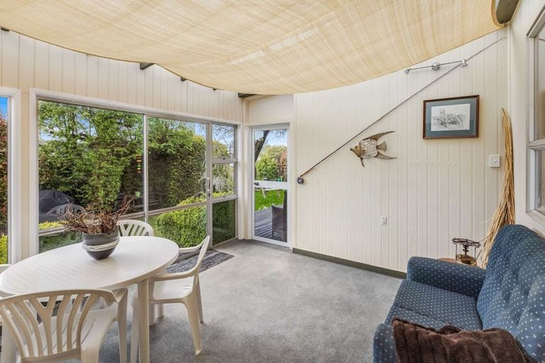 Photo of property in 64 Leamington Street, Waikaia, 9778