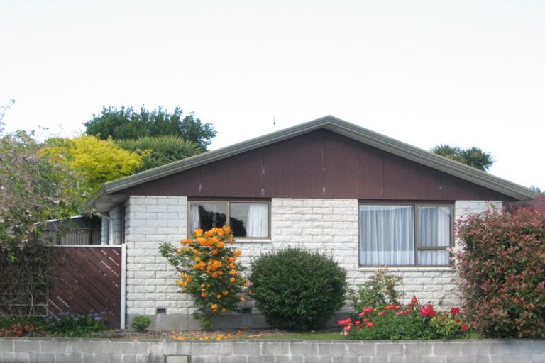 Photo of property in 1/46a Chipping Lane, Redwood, Christchurch, 8051