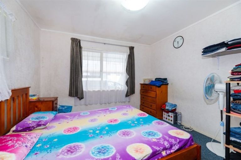 Photo of property in 6/13 Seabrook Avenue, New Lynn, Auckland, 0600