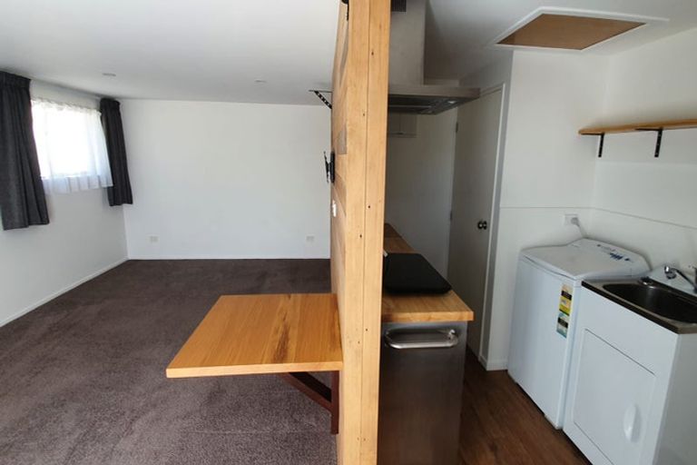 Photo of property in 7 Ballantyne Avenue, Upper Riccarton, Christchurch, 8041