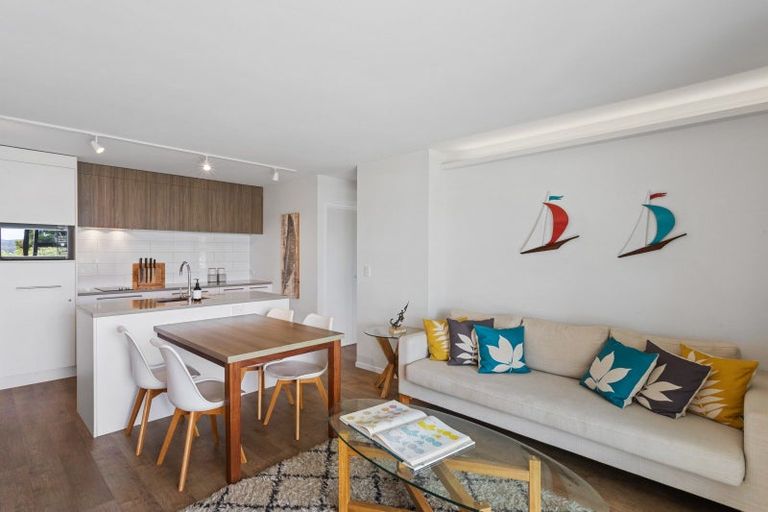 Photo of property in 30 Binnie Street, Paihia, 0200