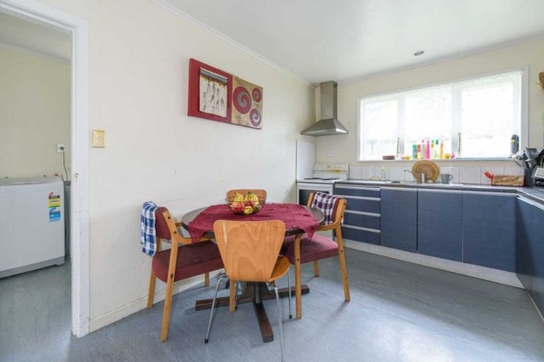 Photo of property in 12 Igloo Place, Red Hill, Papakura, 2110