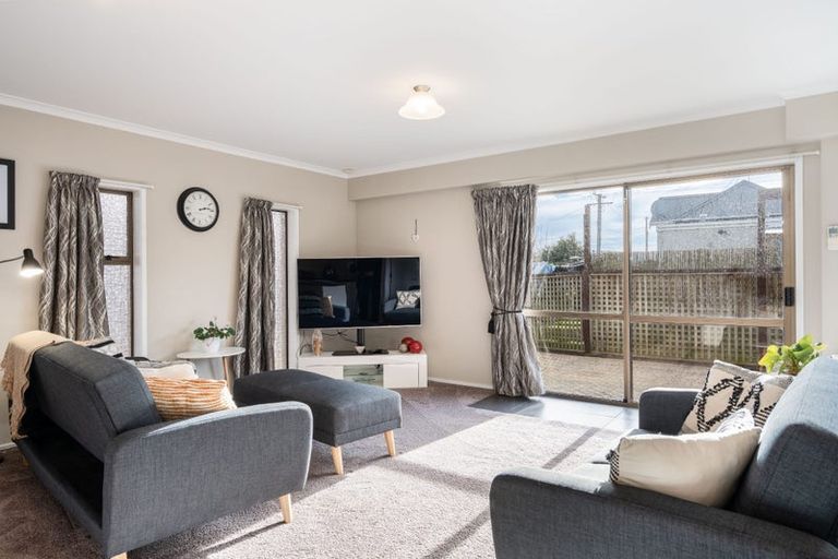 Photo of property in 10a Thames Street, Mosgiel, 9024