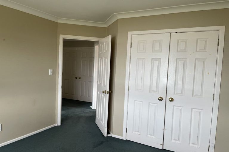 Photo of property in 27a St Annes Crescent, Wattle Downs, Auckland, 2103