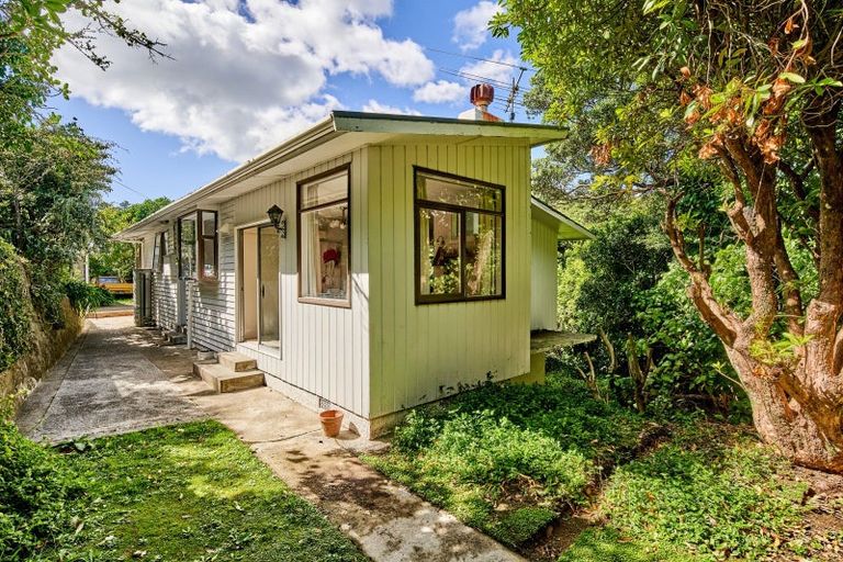Photo of property in 52 Dominion Park Street, Johnsonville, Wellington, 6037