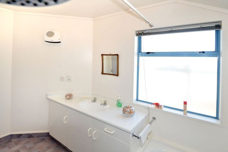 Photo of property in 43c Prince Albert Road, Saint Kilda, Dunedin, 9012