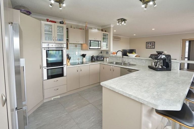 Photo of property in 7 Southworth Place, Grandview Heights, Hamilton, 3200