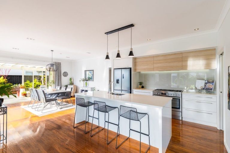 Photo of property in 17 Timberlands Terrace, Parklands, Christchurch, 8083