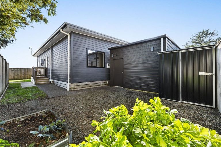 Photo of property in 7 Manatu Lane, Inglewood, 4330