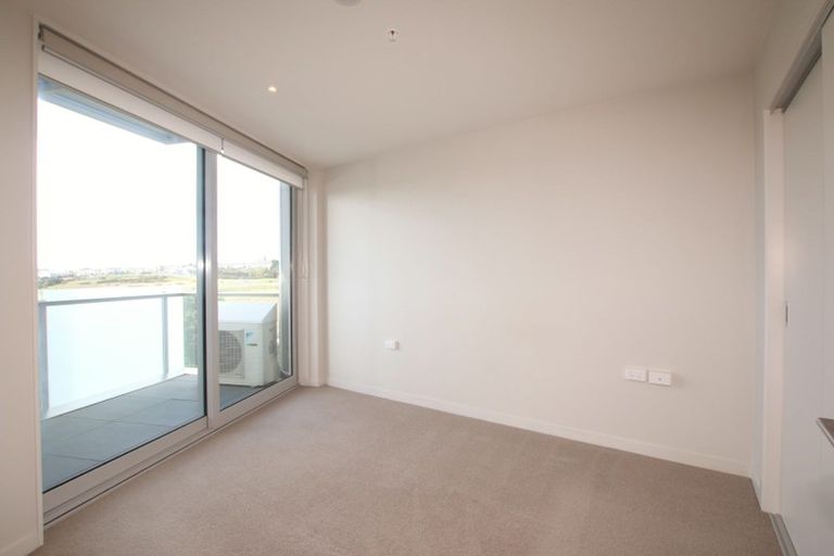 Photo of property in 604/27 Don Mckinnon Drive, Albany, Auckland, 0632