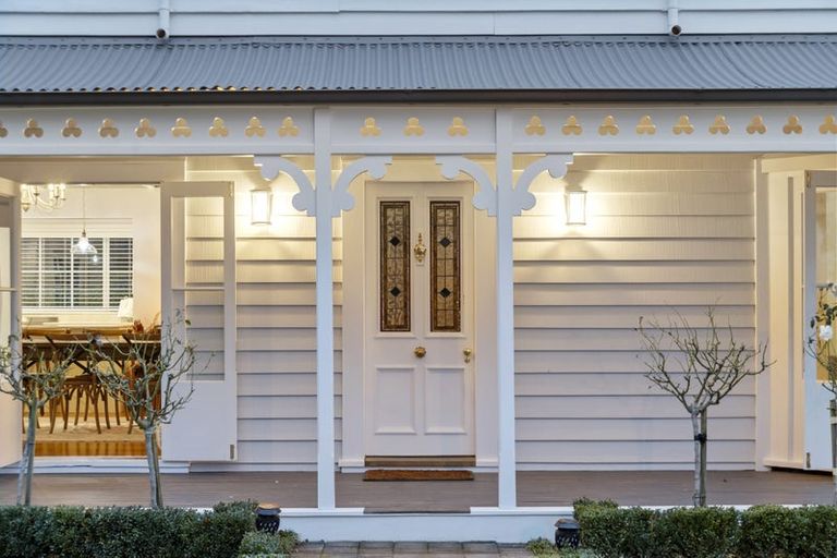 Photo of property in 85 Penruddock Rise, Westmorland, Christchurch, 8025