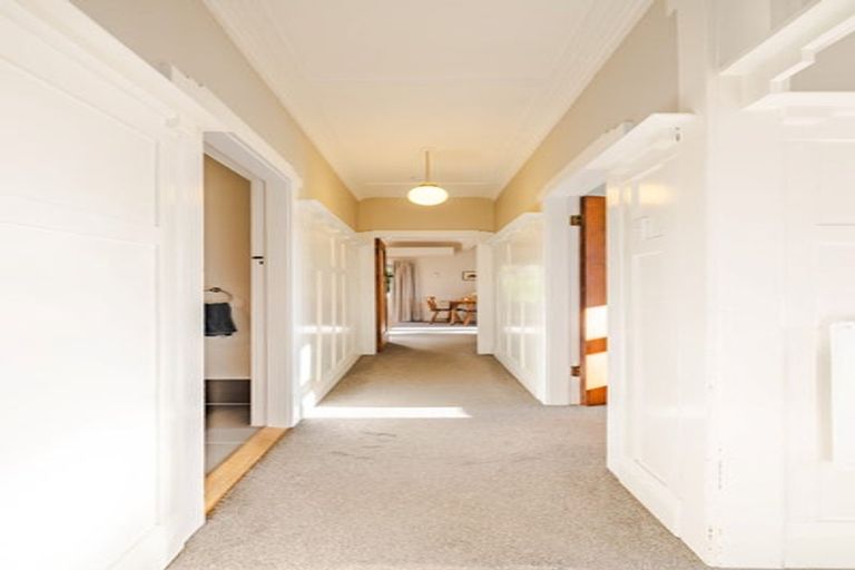 Photo of property in 15 Mataora Road, Kenmure, Dunedin, 9011