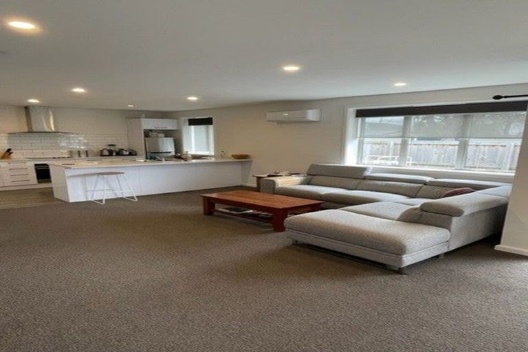 Photo of property in 112 Ranfurly Street, St Albans, Christchurch, 8014