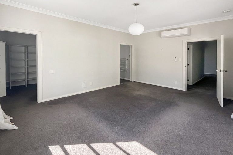 Photo of property in 236 Victoria Avenue, Hokowhitu, Palmerston North, 4410