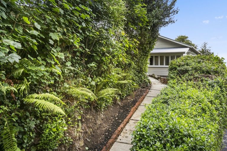 Photo of property in 66 Gladstone Road, Dalmore, Dunedin, 9010