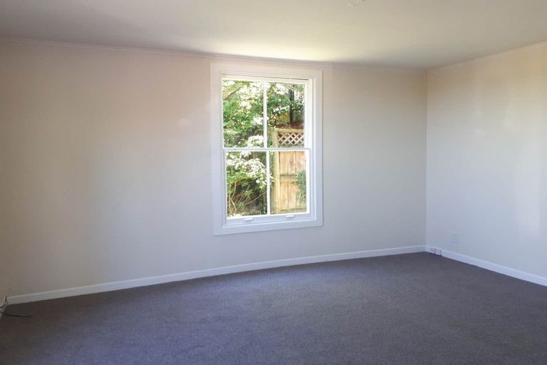 Photo of property in 1/165 Hinemoa Street, Birkenhead, Auckland, 0626