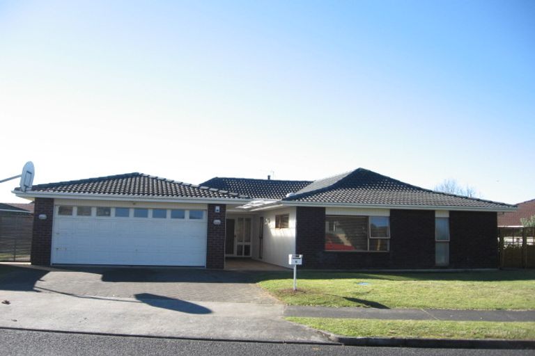 Photo of property in 6 Muirfield Street, Wattle Downs, Auckland, 2103