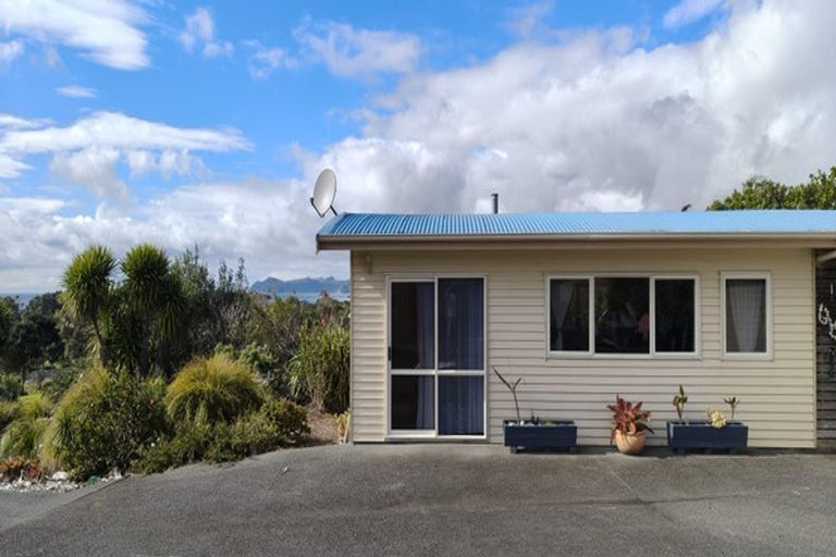 Photo of property in 6 Cullen Road, Waipu, 0582