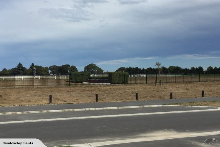 Photo of property in 22 Manakura Street, Avonhead, Christchurch, 8042