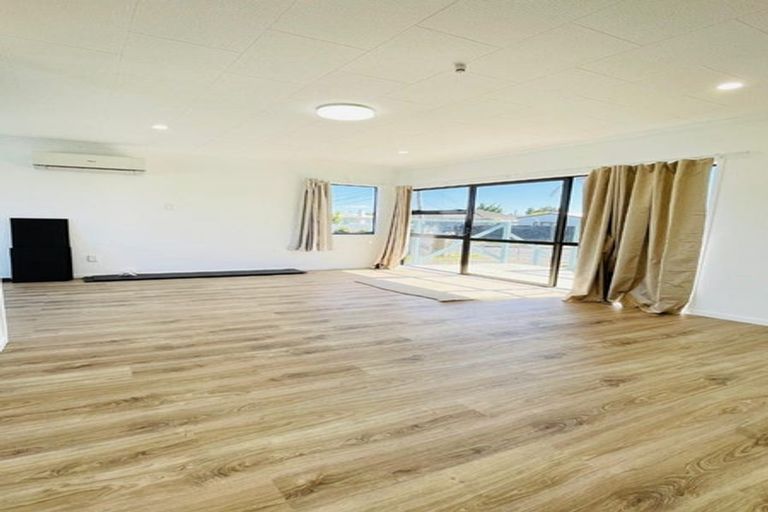 Photo of property in 65 Sheehan Avenue, Papakura, 2110