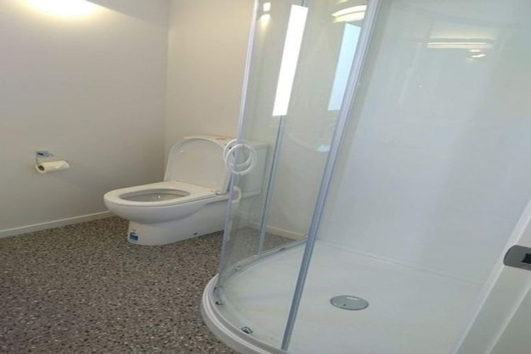 Photo of property in 33c Bracken Road, Paparangi, Wellington, 6037