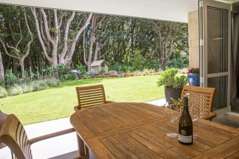 Photo of property in 11 Cookham Place, Maunu, Whangarei, 0179