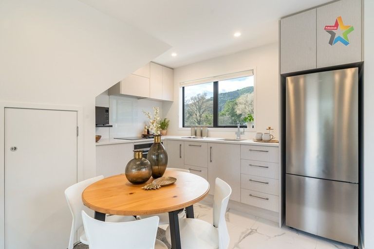 Photo of property in 9/148 Riverside Drive, Waiwhetu, Lower Hutt, 5010