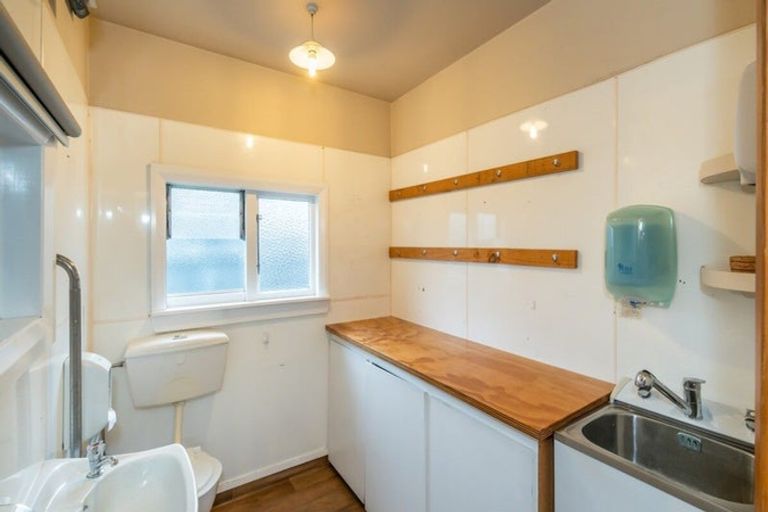 Photo of property in 10 Wairakei Road, Strowan, Christchurch, 8052