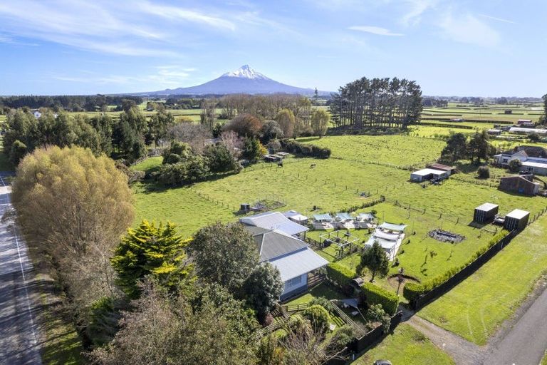 Photo of property in 3 Mabey Street, Eltham, 4322