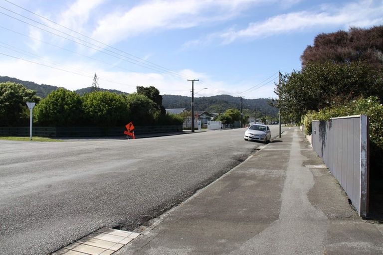 Photo of property in 32 Marlborough Street, Greymouth, 7805