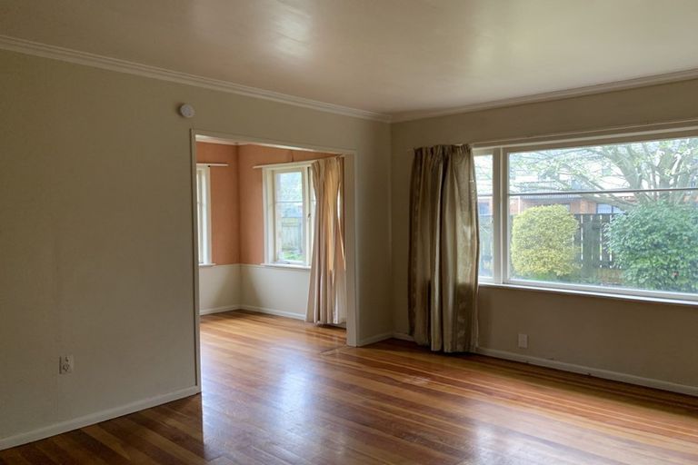 Photo of property in 1 Vine Street, Hillcrest, Hamilton, 3216