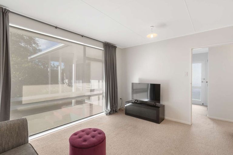 Photo of property in 32 Cascade Crescent, Westbrook, Palmerston North, 4412