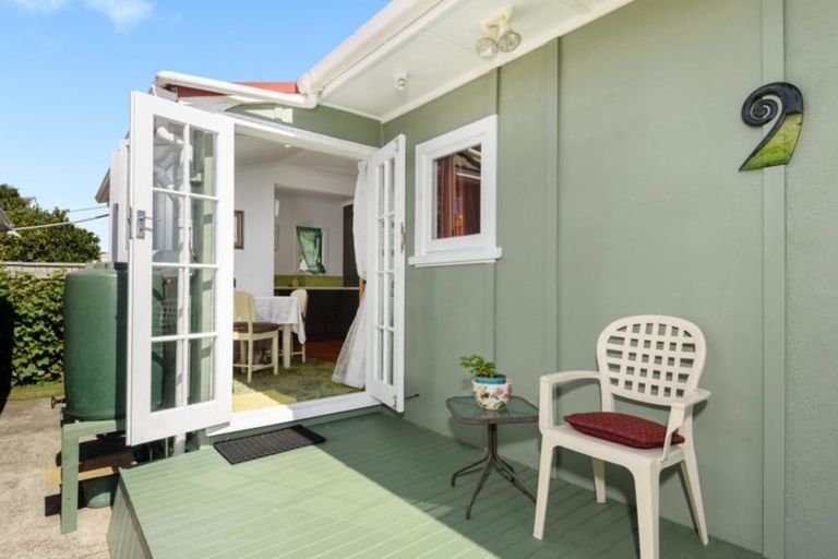 Photo of property in 496c Devonport Road, Tauranga South, Tauranga, 3112