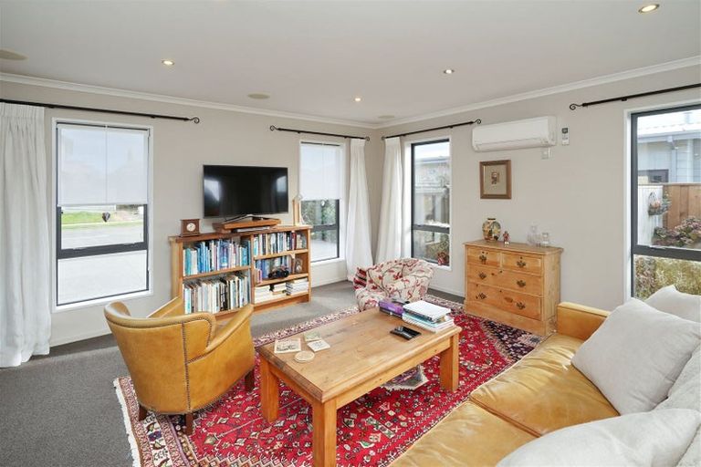 Photo of property in 24 Hakatere Road, Pegasus, 7612