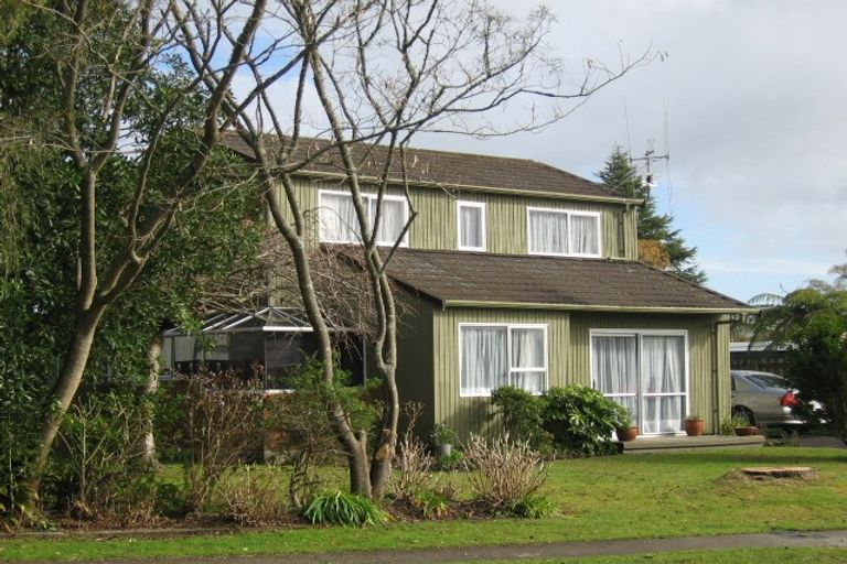 Photo of property in 10 Tattersfield Place, Dinsdale, Hamilton, 3204