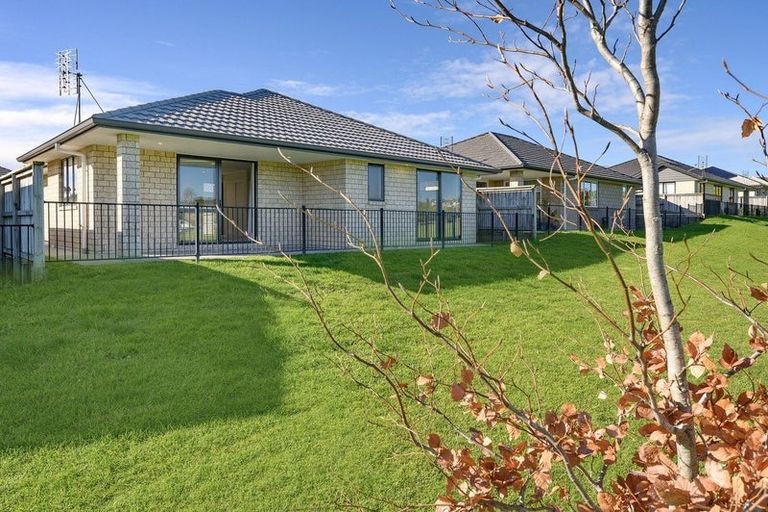 Photo of property in 26 Richardson Road, Omokoroa, 3114
